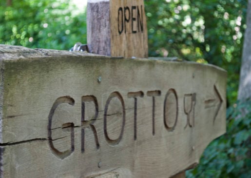 Grotto bord koffie of lunch